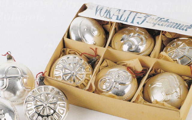 Kunstvoll gefertigter Lauschaer Christbaumschmuck – traditionelle Glaskunst aus der Heimat des gläsernen Weihnachtsschmucks im Weihnachtsland am Rennsteig®.