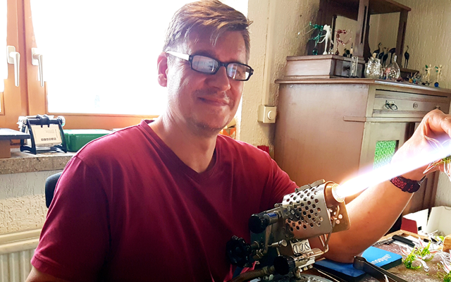 Handgefertigte Glaskunst aus den Kunstglasbläser-Werkstätten in Lauscha – meisterhaftes Handwerk im Weihnachtsland am Rennsteig®.