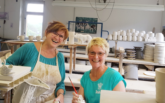 Feines Porzellan aus Lauscha – meisterhafte Handarbeit & traditionsreiche Kunst im Weihnachtsland am Rennsteig®.