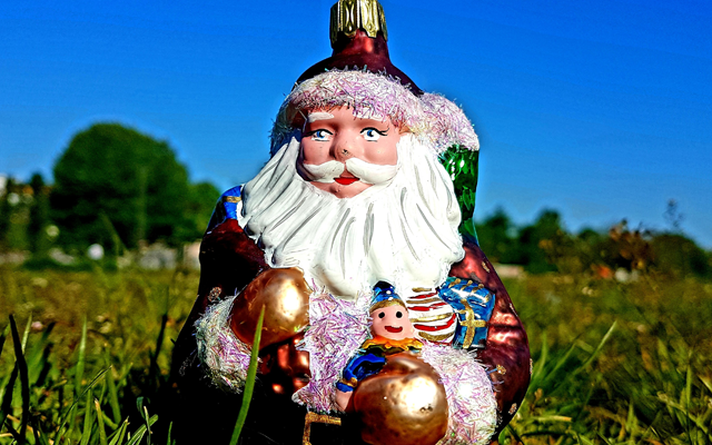 Lauscha Glaskunst GmbH – Handgefertigte Glaskunst aus Lauscha, vereint Tradition und Innovation im Herzen des Weihnachtslands am Rennsteig.
