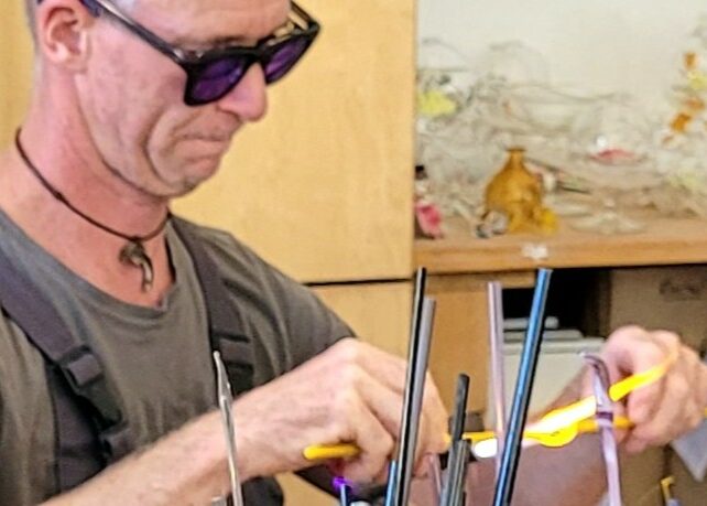 Lauscha Glaskunst GmbH – Handgefertigte Glaskunst aus Lauscha, vereint Tradition und Innovation im Herzen des Weihnachtslands am Rennsteig.