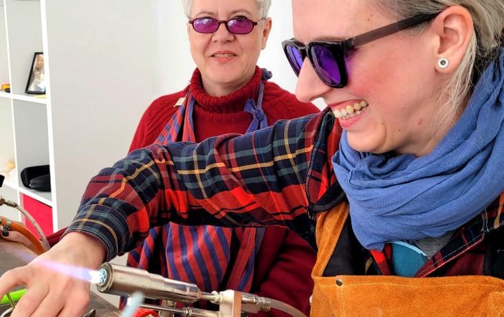 Workshop Lauscha Glaskunst GmbH – Handgefertigte Glaskunst aus Lauscha, vereint Tradition und Innovation im Herzen des Weihnachtslands am Rennsteig.